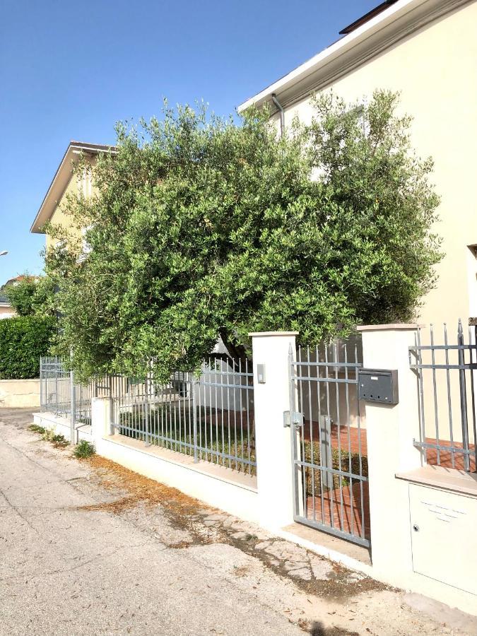 Le Nasse Apartment Фано Екстериор снимка